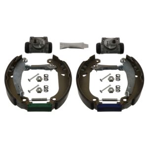 Brake Shoe Set with additional parts