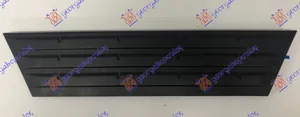 Gaziste Na Zadnjem Braniku Plasticno – Mitsubishi P/U L200 19-24